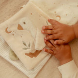 Little Dutch livre d'activités beige Newborn Naturals LD8407